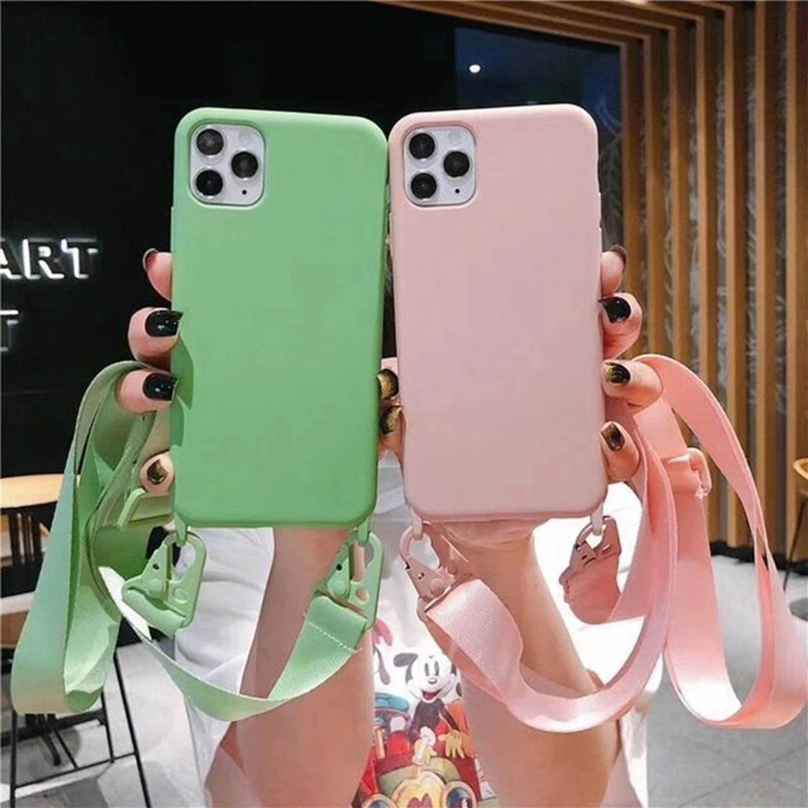 

Luxury Soft Silicone Case for iPhone 14 Pro Max Plus with Crossbody Necklace Chain Phone Case Shockproof Women Cover Protective