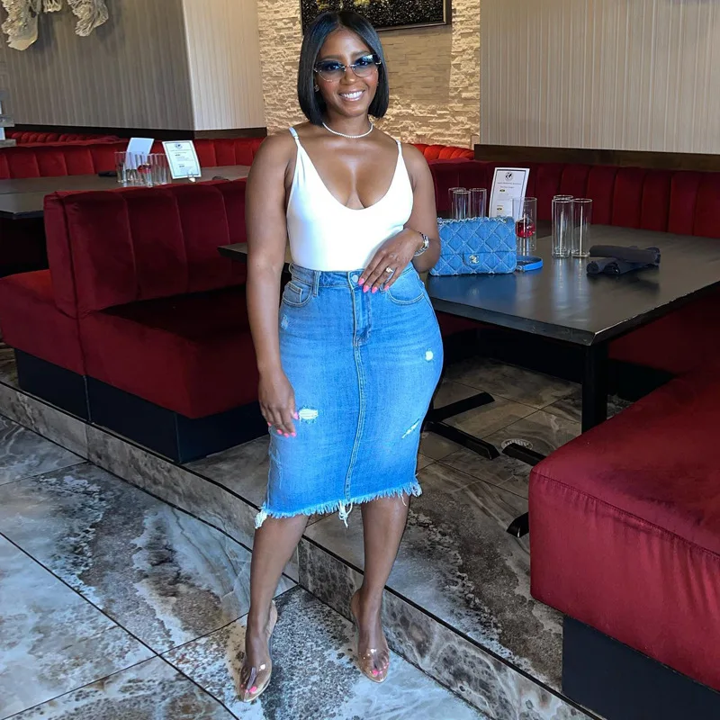 

Women High Waist Denim Skirts Summer Mid-length Solid Color Bag Hip Split Denim Skirt 2022