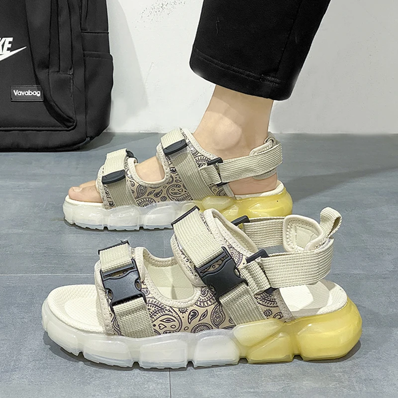 

new Men's Sandals Summer Graffiti Man Casual Shoes for Men Black Flip Flops Slippers Ins Beach Roman Leisure Outside Sandal Male