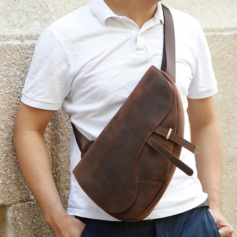 AETOO  Genuine Leather Shoulder Messenger Bag Men Sling Chest Pack Multifunctional Mobile Phone Bags Daypack Crossbody Bag