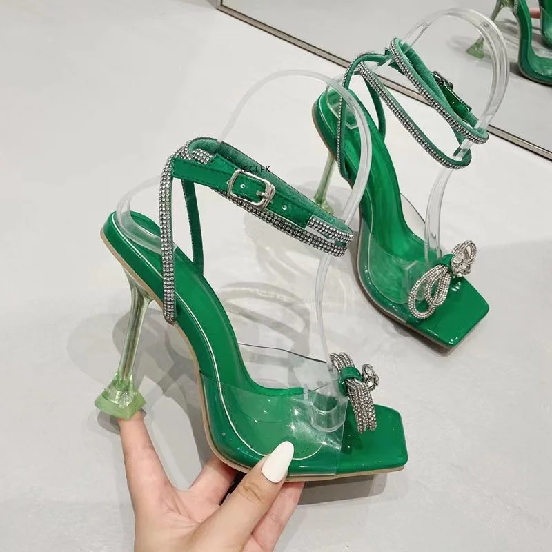 

2023 летние модные женские сандалии со стразами и бантом на высоком каблуке из ПВХ, прозрачные вечерние свадебные женские туфли-лодочки