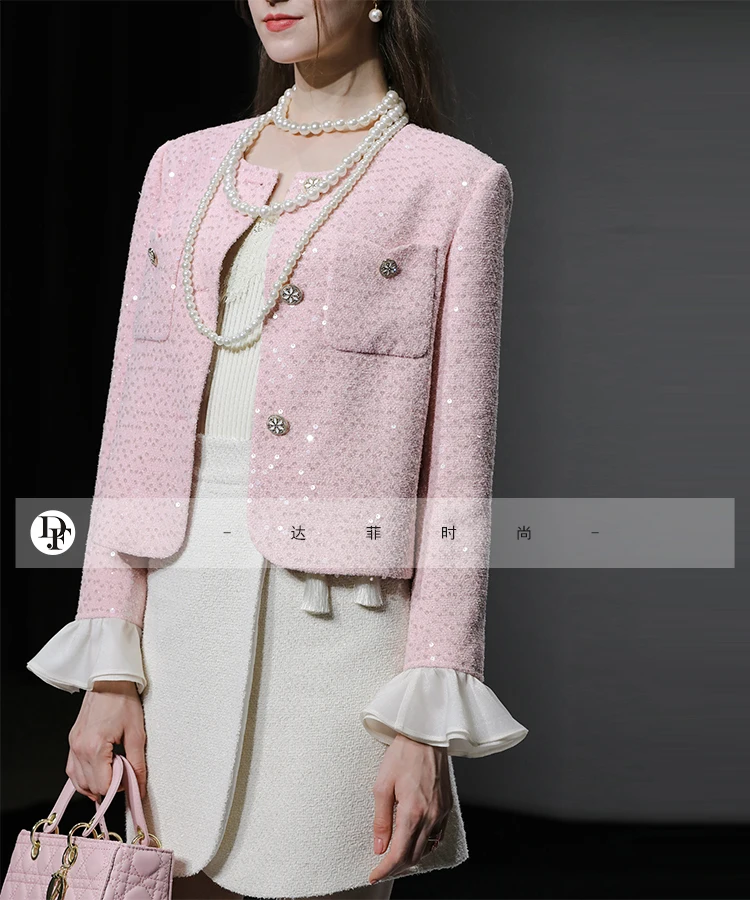 Рисунок 4 - Женский комплект с юбкой