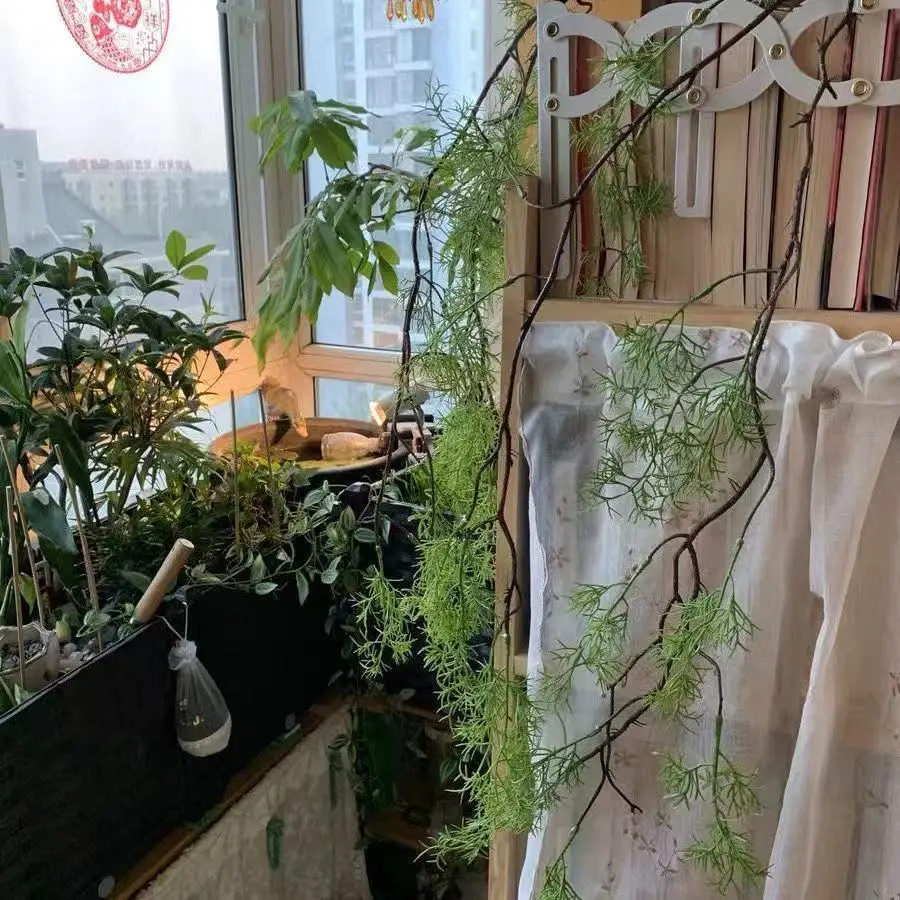 Фото Искусственная зеленая лиана 1,4 м, имитация мангового дерева, 1 шт., 5 веток, для декора стен, искусственный цветок, имитация пихны, зеленая листва №5