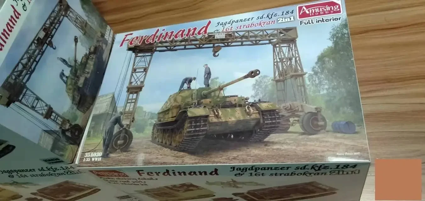 Amusing Hobby 35A030 Масштаб 1/35 Sd.Kfz.184 Фердинанда (полный интерьер) комплект модели Strabokran 16