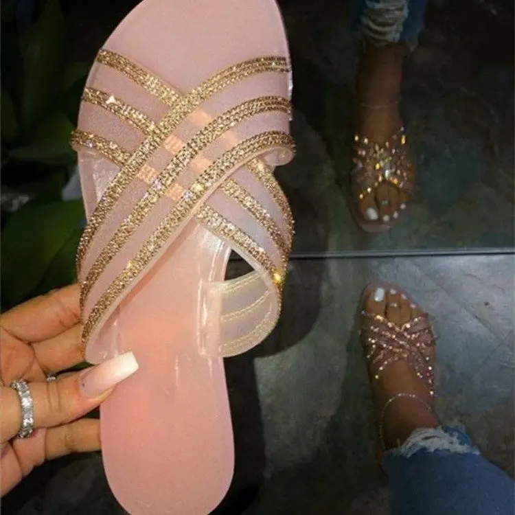 

Women Sandals Outside Beach Summer Fashion Rhinestones Summer Beach Shoes Flat Woman Slippers Female Sandals Plus Size 36~43
