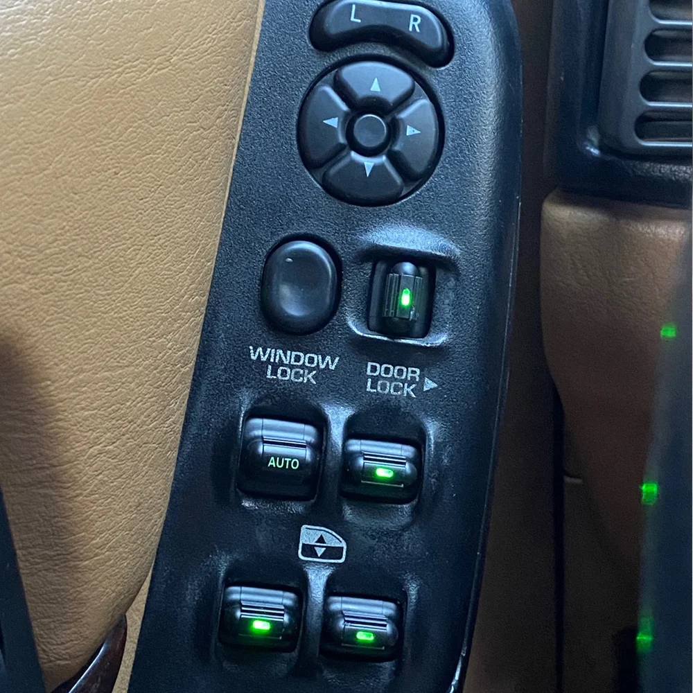 

Новинка 56009449AC для Jeep Cherokee 4 двери 1997-2001 автомобильный Главный переключатель управления стеклом серии XJ левая 4 дверь 68171681AA