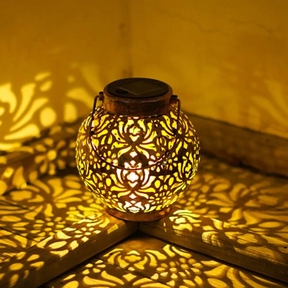

Reliable Quick Installation Garden Lantern Rechargeable Solar Powered Decorative Projection Light Lamp High Brightness