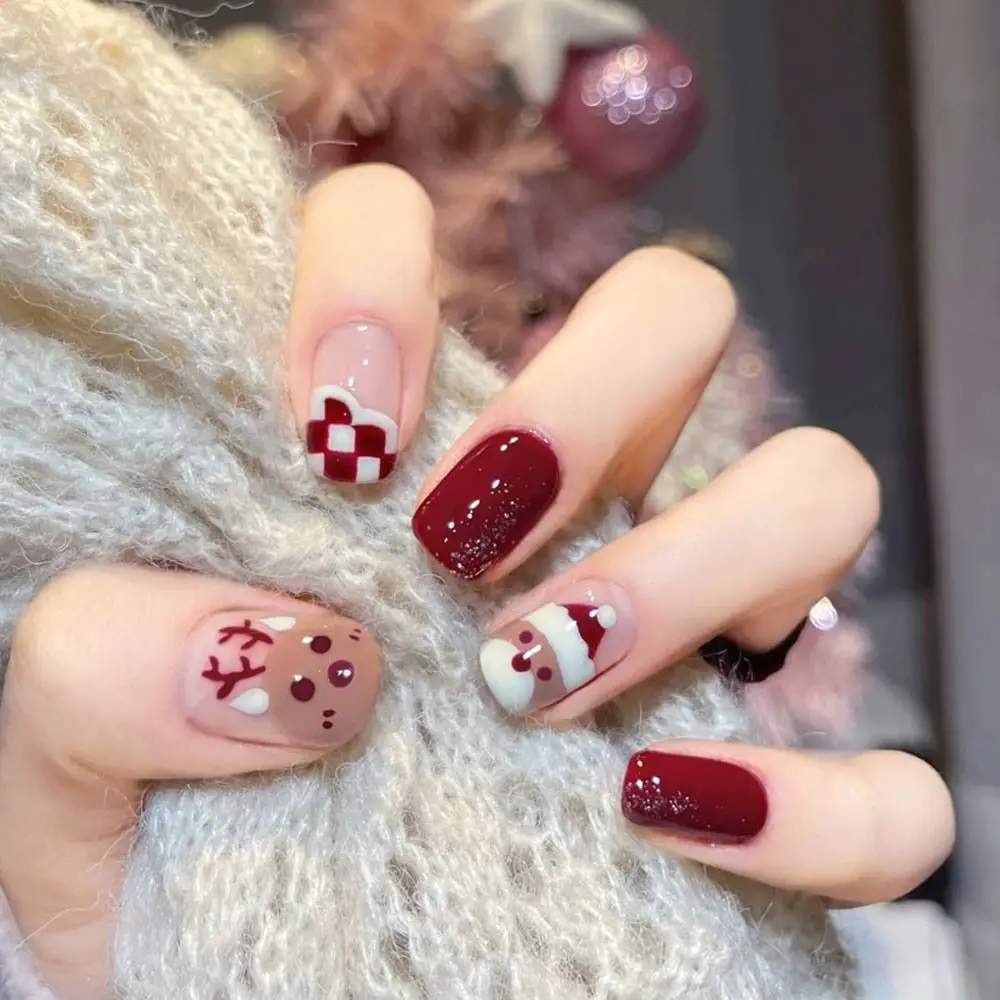 

Wearable Press On Fake Nails Tips With Glue False Nails Christmas Snowman Elk Pattern Design Full Cover Fake Nails 24Pcs