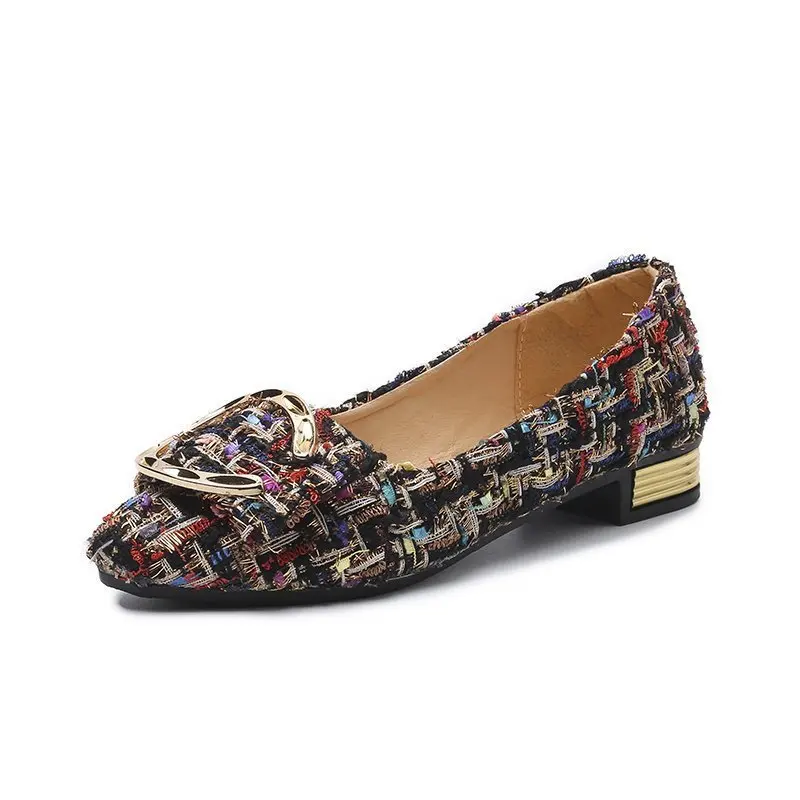 

Women's shoes summer new single shoes female shallow mouth pointed toe fashion flat shoes female wild personality hot selling