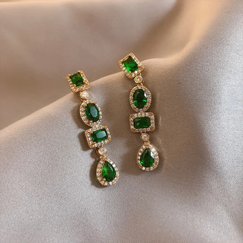 

Classic Square Green Cubic Zircon Dangle Earrings for Women Sparkling Geometry Crystal Bridal Wedding Fashion Jewelry