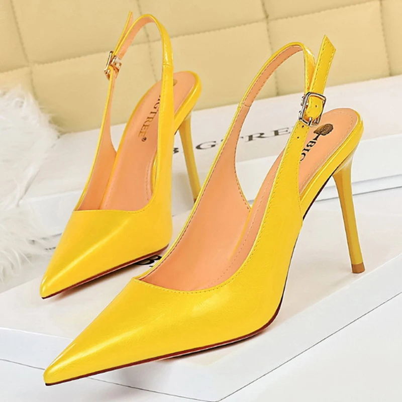 

2023 Women 7cm 9.5cm High Heels Yellow Sandals Lady Shiny Leather Stripper Slingback Sandles Low Heels Wedding Bridal Prom Shoes