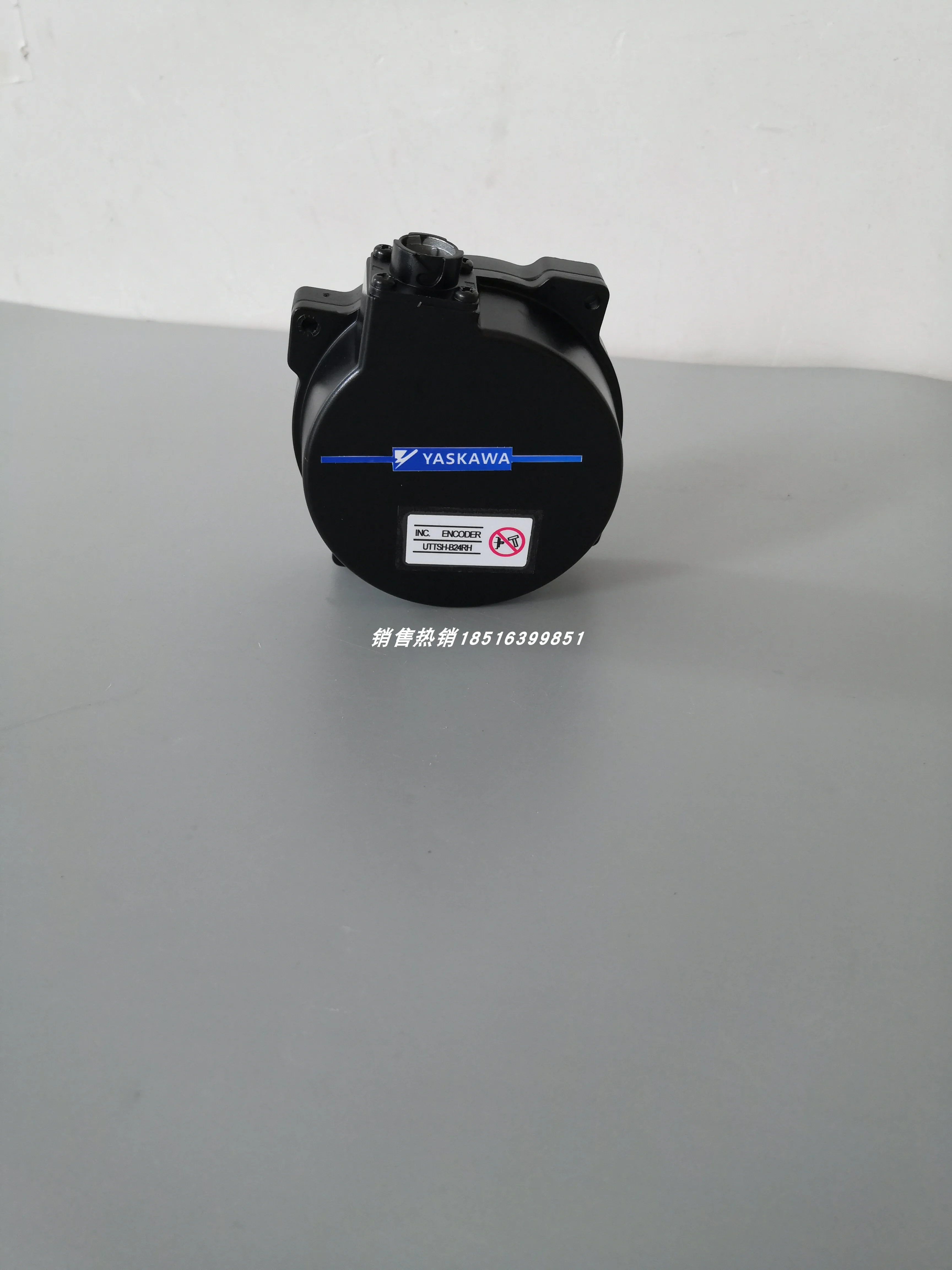 Сервокодер UTTSH-B24RH Yaskawa