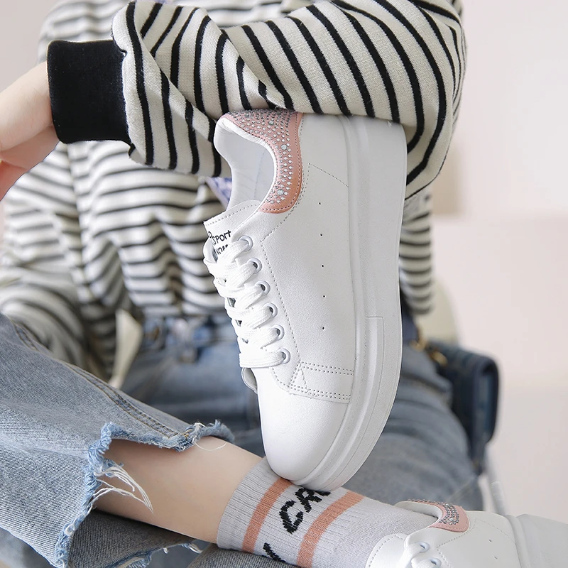 

Summer Women Chunky Sneakers Platform Fashion Rhinestone Casual Shoes Comfortable White Vulcanize Running Walking Female Shoes