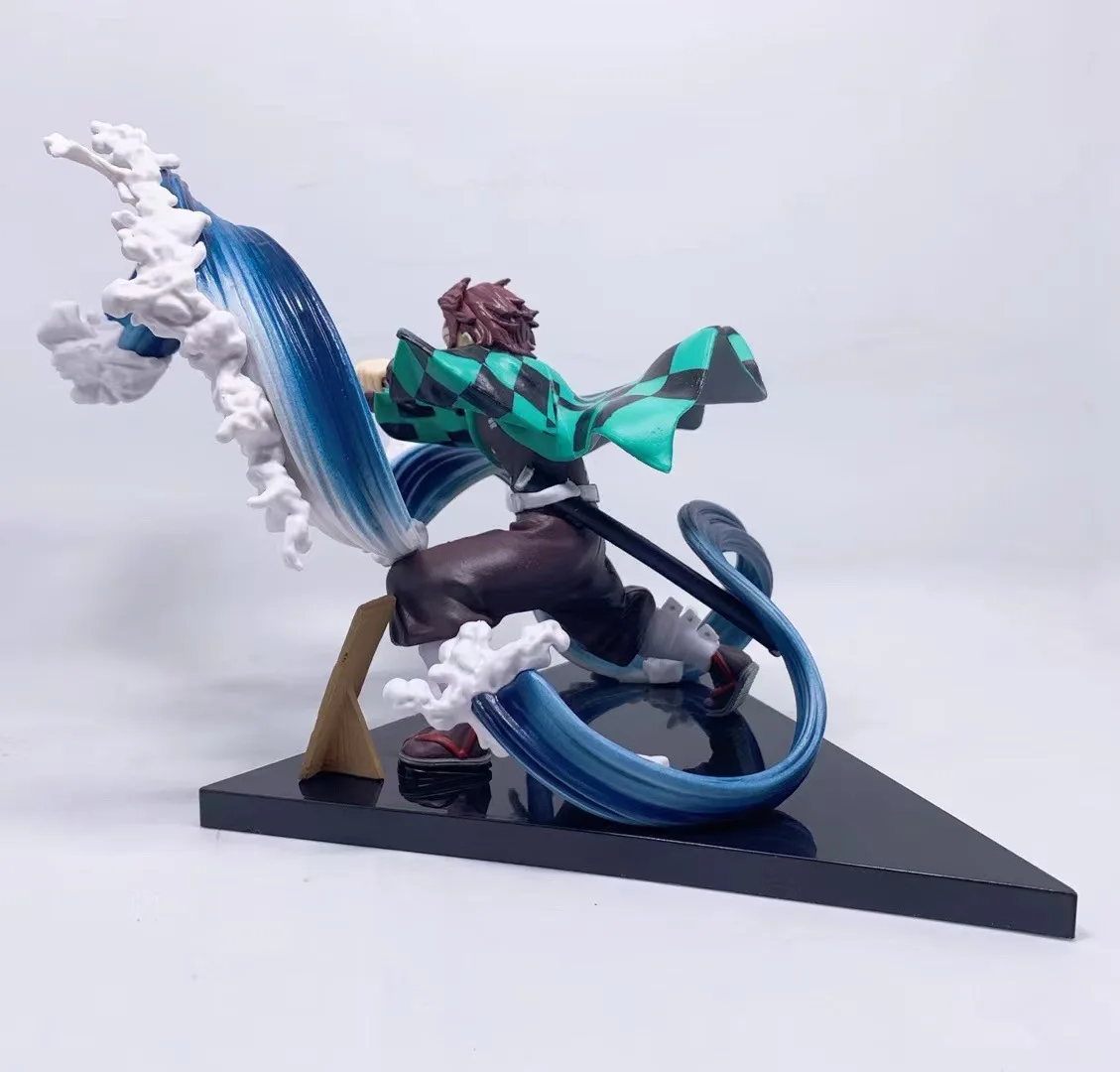 Фигурка Kyojuro Rengoku Demon Slayer 19 см