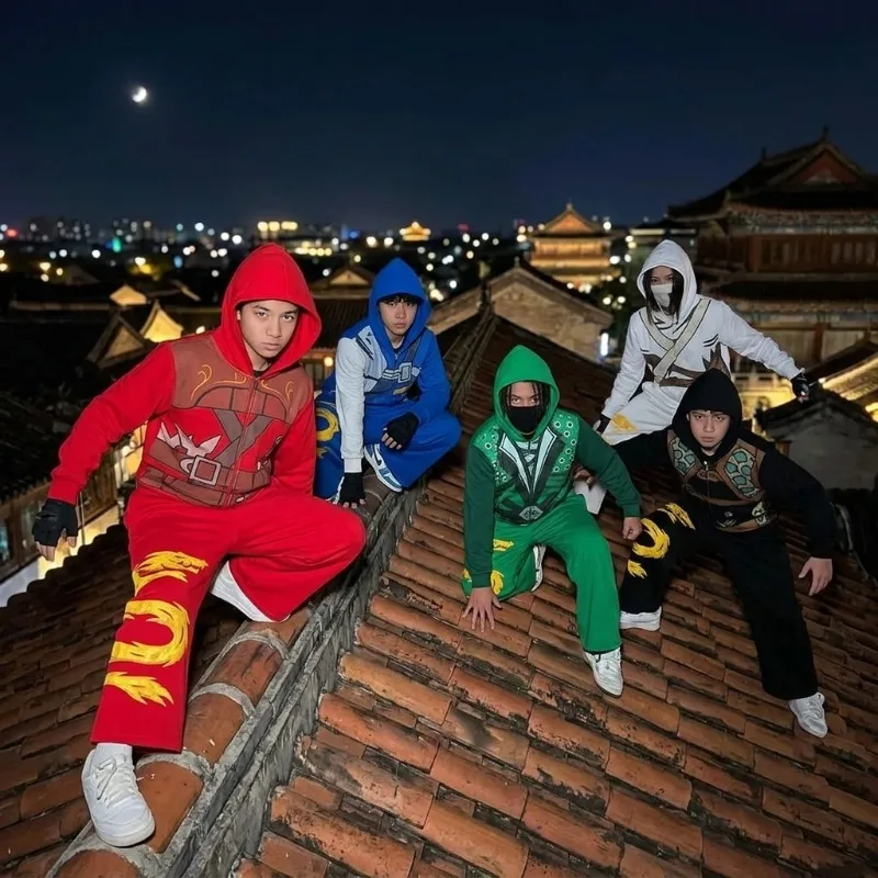 Фото Мужской комплект худи и брюк Ninja Warrior Armor с принтом дракона, 2 предмета, в стиле аниме, уличная одежда, свободные широкие брюки, спортивный костюм №1