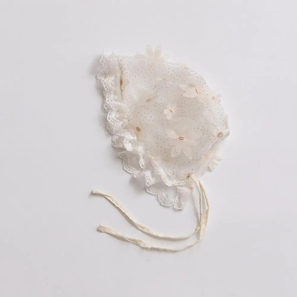 

Красивая летняя детская шапочка с цветочным рисунком