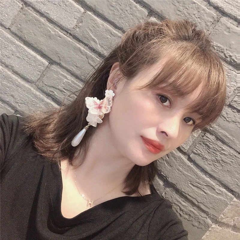 

Корейские модные ювелирные изделия для ушей серебряные иглы цветок бабочка жемчуг женственность серьги