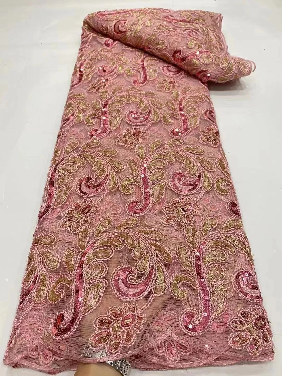 

Latest African Sequins Lace Fabric 2023 High Quality Lace Material French Nigerian Lace Fabrics For Women Party Sewing