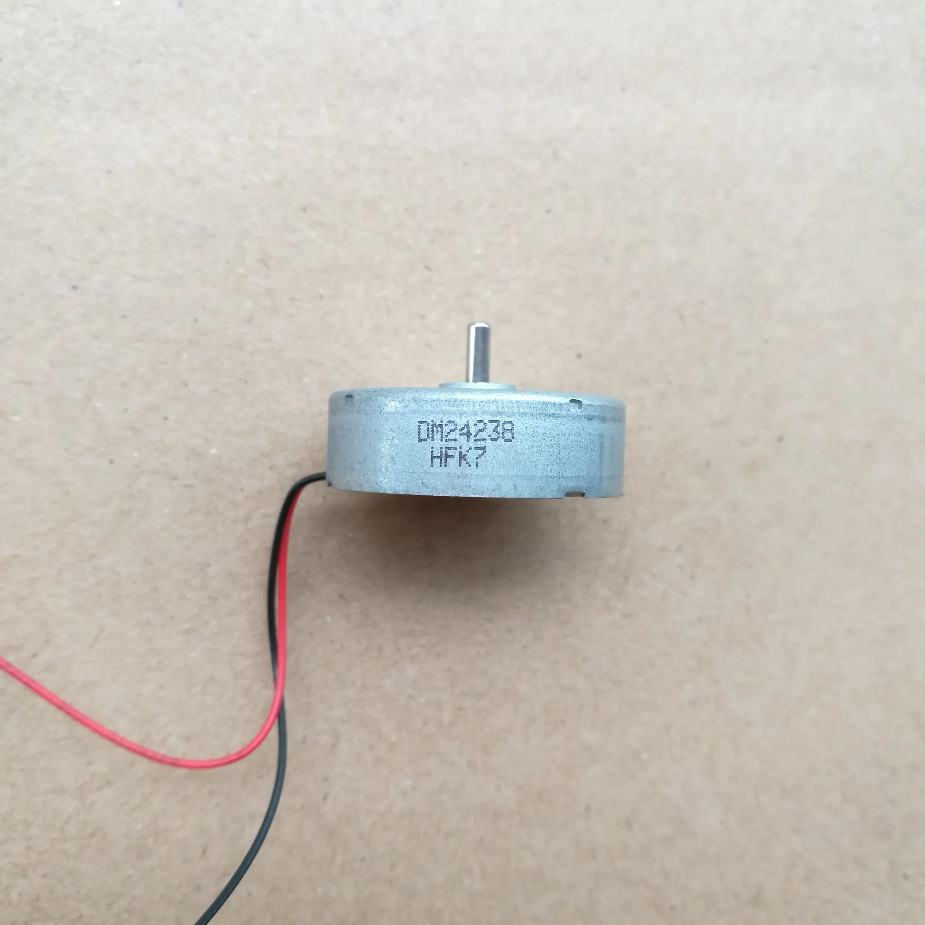 

1 шт., мотор 400 для аудиомагнитофона Walkman