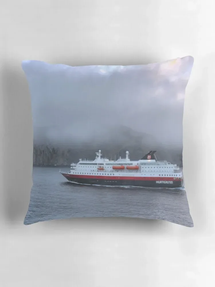 Декоративная подушка MS Kong Harald