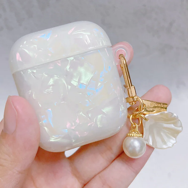

New Dreamy White Glossy Shell Pearl Bracelet Keychain Earphone Soft Case For Apple Airpods 1 2 Pro 3 Wireless Headset Box Cover