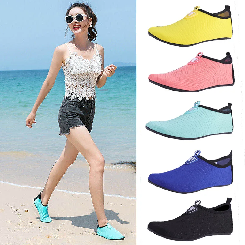 

2023 Couple Aqua Shoes Summer Lightweight Men Water Shoes Quick-drying Women Beach Shoes Soft Anti-slip Children's Wading Shoes
