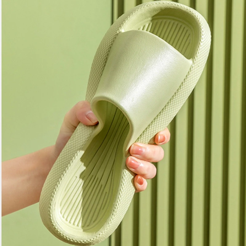 Summer Simple Slippery Slippers Women's Summer Couple Home Non-slip  Bathroom Bath Thick Bottom Casual Sandals Sapatos Femininos