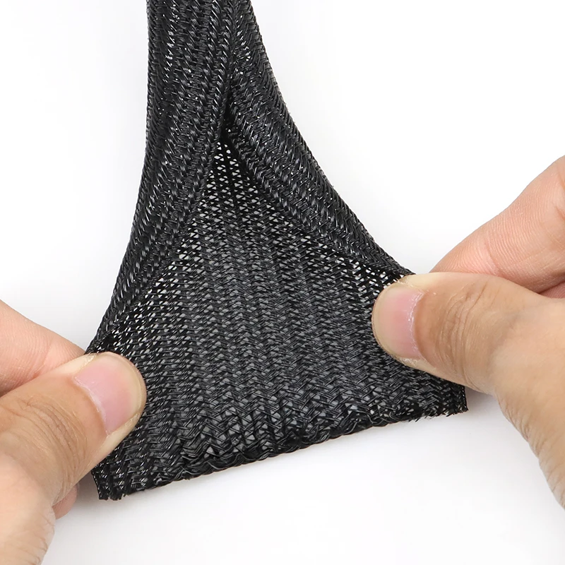 

Самозакрывающаяся кабельная оплетка из ПЭТ