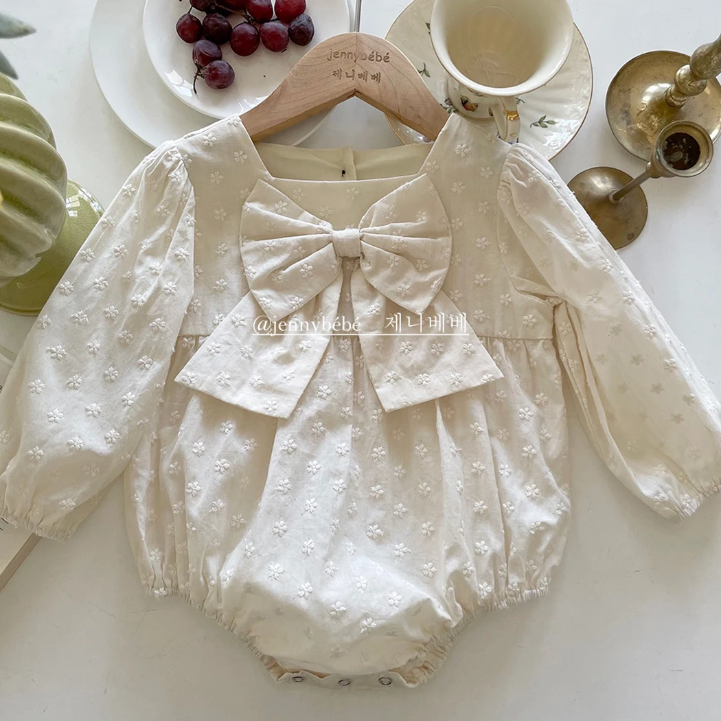 

Очаровательный комбинезон с бантом и цветочной вышивкой для маленьких девочек, костюм на день рождения, женская одежда