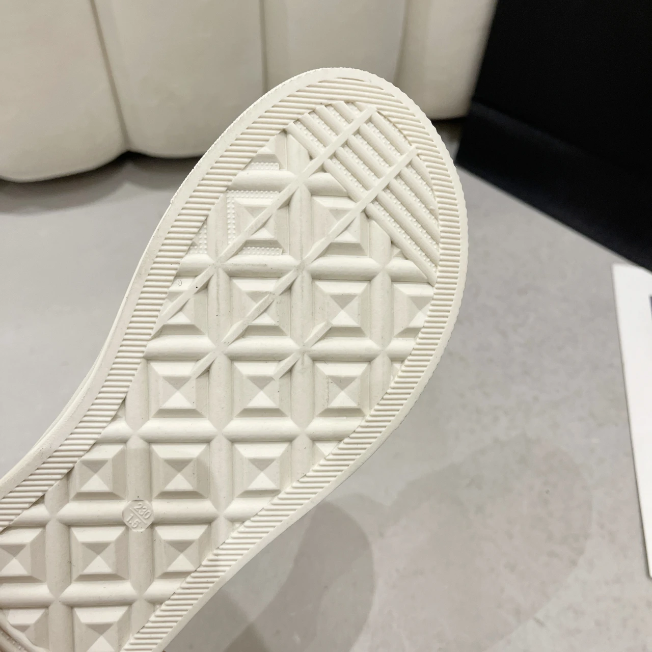 2023 Women's Summer Slippers Thick Sole Indoor and Outdoor Flat Shoes Women's Fashion Slippers Casual Women's Slippers