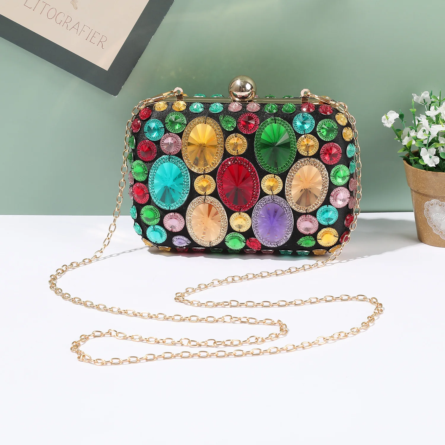 

2023 New Single Diamond Clutch Bags Colorful Stone Wedding Dinner Wallets Chain Party Banquet Purse Drop Shipping