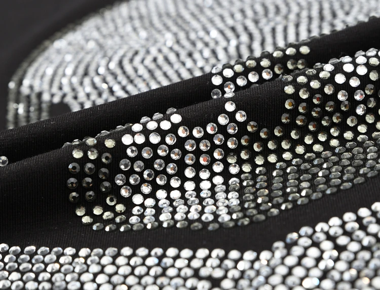 Женская футболка с коротким рукавом и круглым вырезом