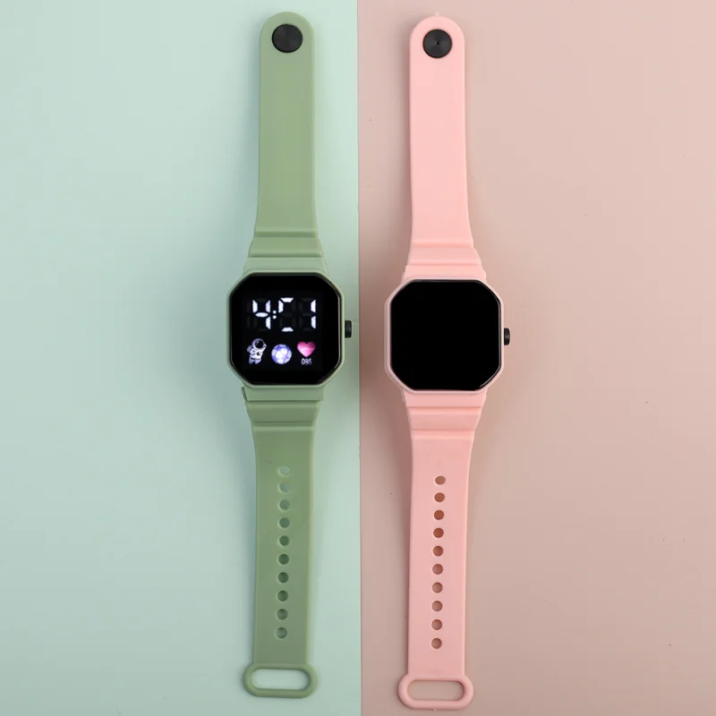 Рисунок 5 - Часы детские электронные со светодиодным дисплеем