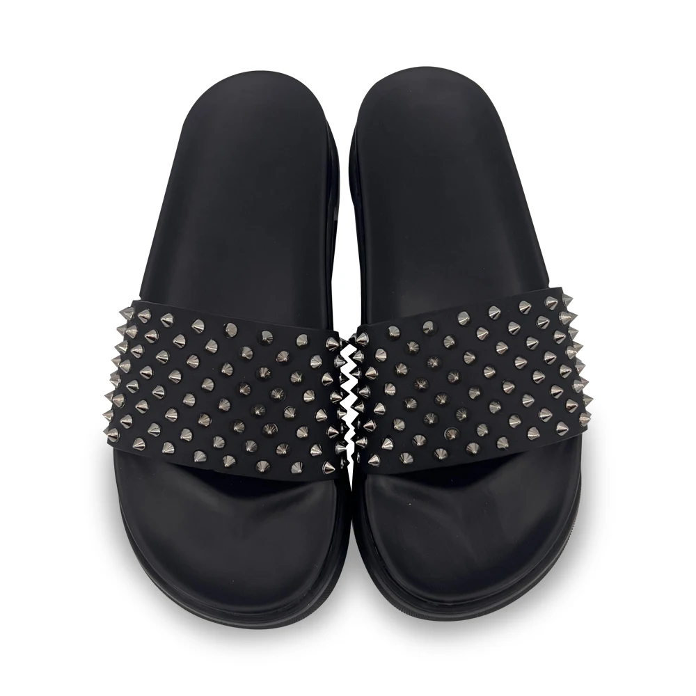 

Fashion Black Rivets Spikes Slippers Studded Peep Toe Platform Spikes Mules Punk Style Men Women Beach Casual Shoes