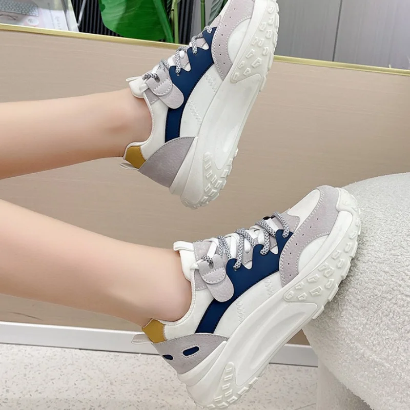 

Women's Casual Sneakers Summer Lace Up Platform Sports Shoes for Women Fashion Increased Ladies Running Shoes Tênis Feminino