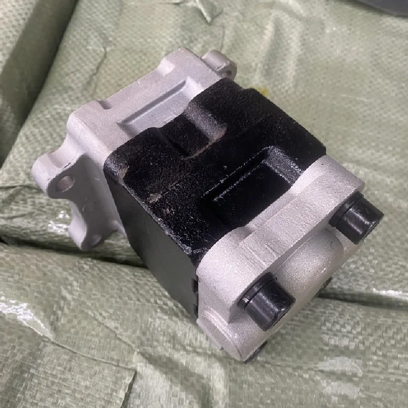 От производителя запчасти для пилотного насоса PC55 PC65 редукторный насос PC56-7