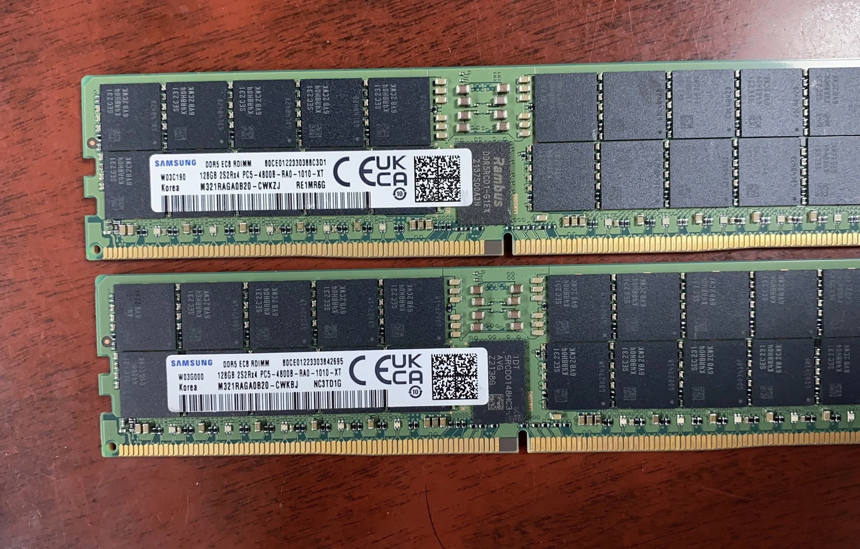 

Флэш-память 128G 2s2rx4 флэш-память DDR5 ECC Reg