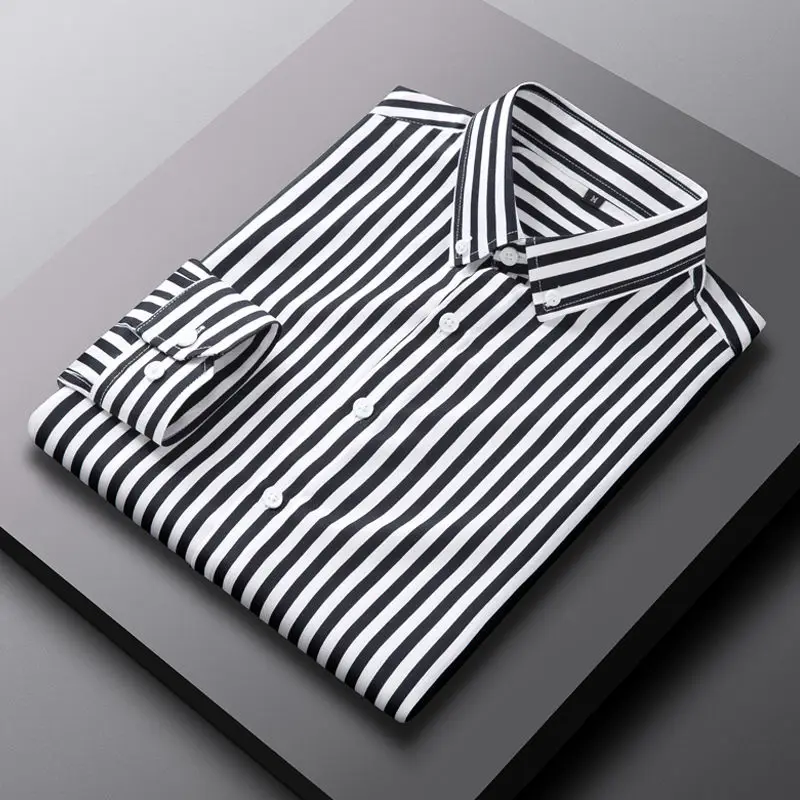 

2022 Brand New Long Sleeve Men Social Shirts Streetwear Casual Striped Blouses Dress Male Slim Fit Clothes Fashions Tops W329