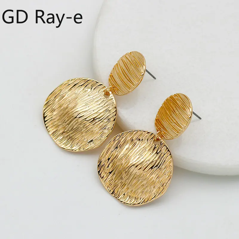 

Statement Metal Textured Round Disc Drop Earrings for Women Vintage Big Geometric Pendant Earrings Mother's Day Gift Jewelry