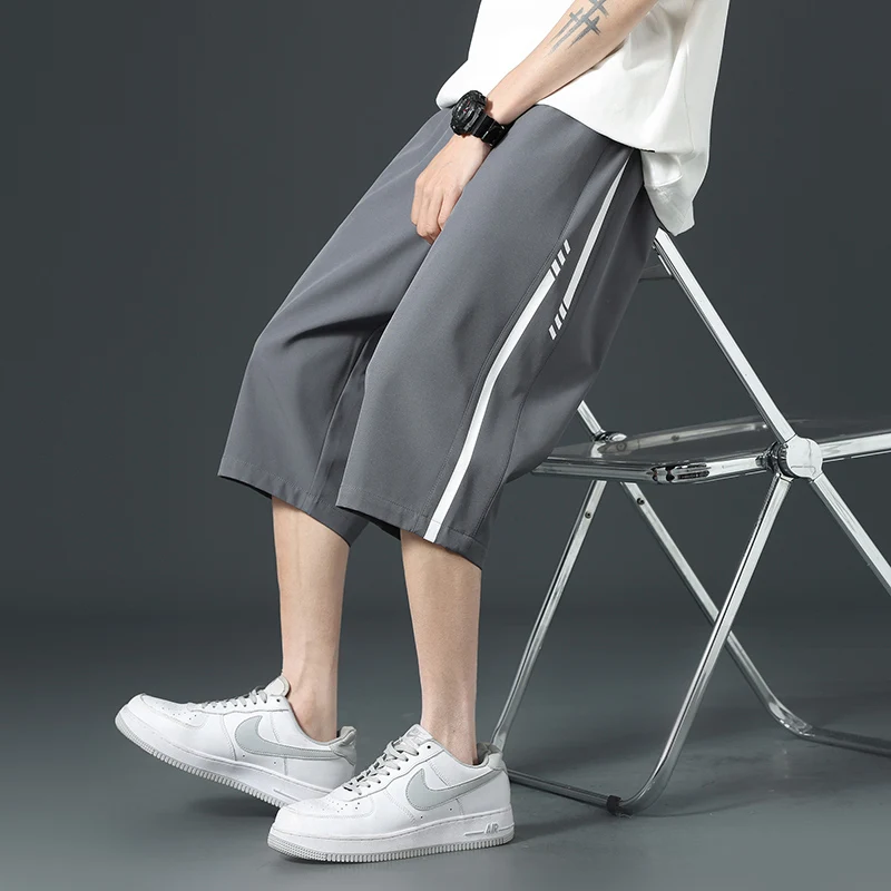 Шорты мужские с эластичным поясом повседневные свободные однотонные тонкие