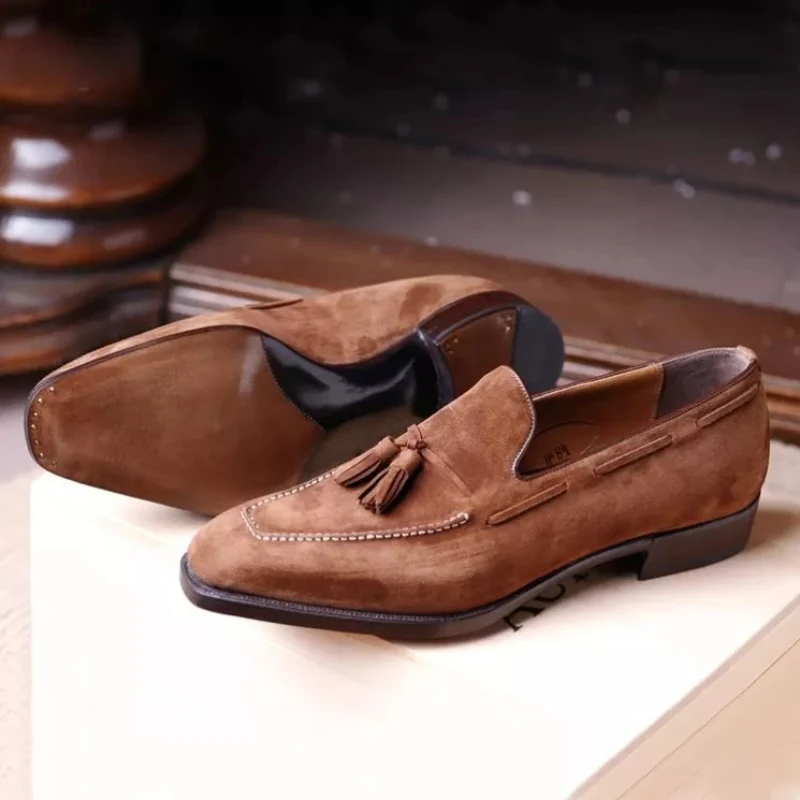 

Lefu Shoes Mens Imitation Suede Ankle Solid Color Overshoot Round Head Square Heel Tassel Decorative Doudou Shoes KE850