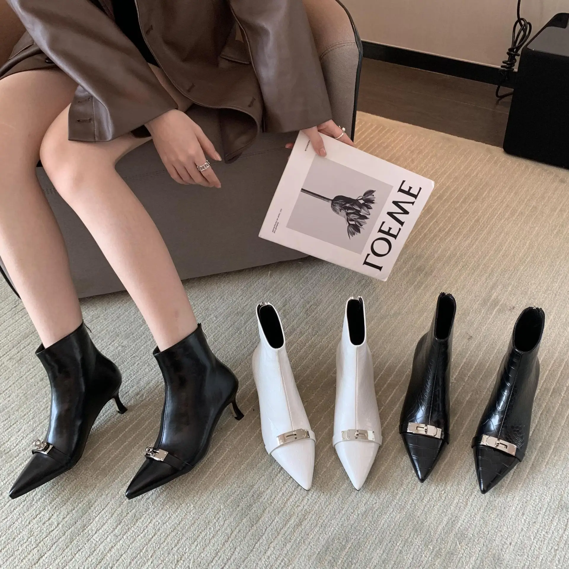 

Fashion Women's Boots Shoes Korean New Pointed Thin Heel Stone Pattern Metal Belt Buckle Back Zipper Woman Boots Botas De Mujer