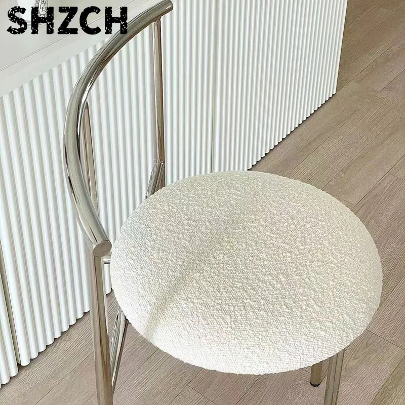 Фото Стул MOMO Home из нержавеющей стали, в винтажном стиле, для спальни, стул-табурет для макияжа, стул для спальни в стиле Ins. №2