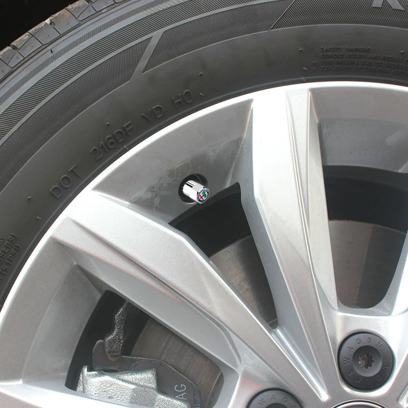 4 шт. автомобильные наклейки для Suzuki Grand Vitara Sx4 Kizashi SX4 Ciaz Swift Alto Jimny - купить по