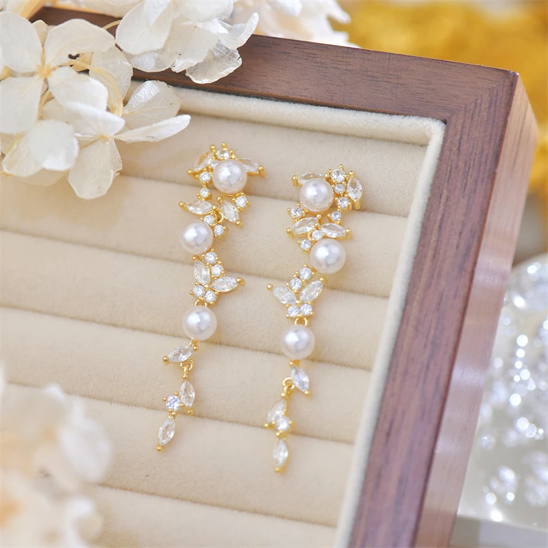 Модные длинные серьги-подвески с искусственным жемчугом и кристаллами для