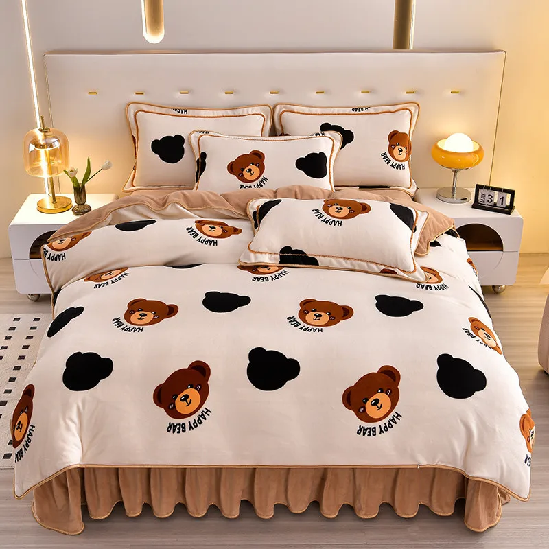 

Thick skin-friendly warm flannel four-piece printed milk fleece bed skirt fourpiece set
