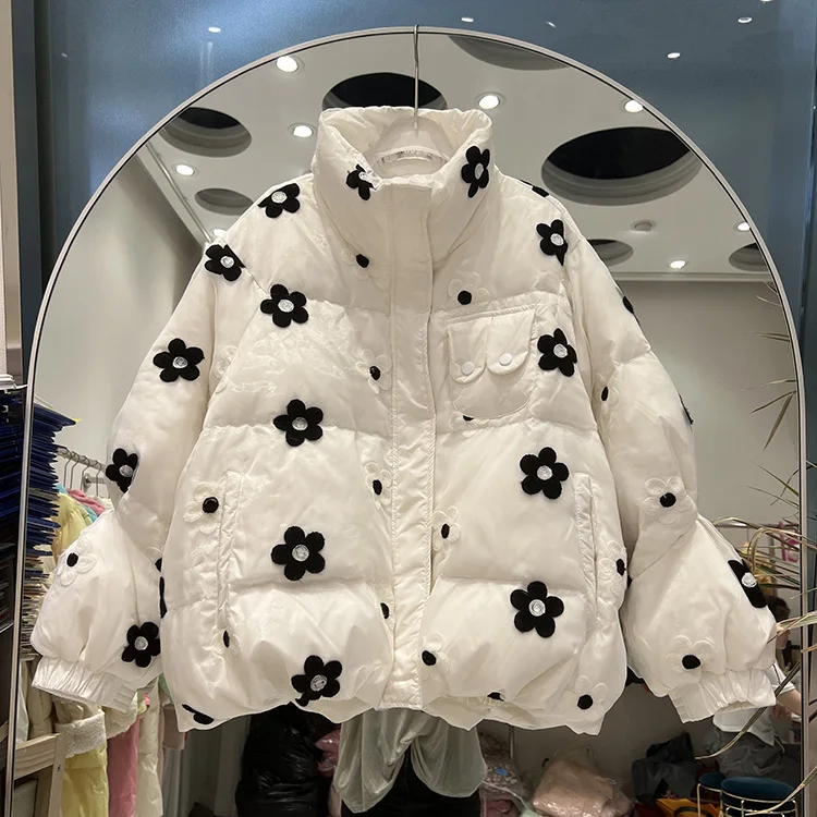 

Vintage Flower Embroidery Short Parkas White Duck Down Coat Hooded Winter Warm Down Jacket Women Stand Collar Outwear F395