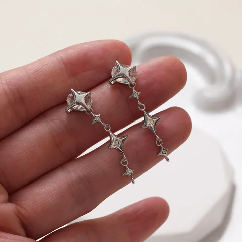 Серьги-гвоздики "Северная звезда", латунь, позолота 14К, 2 шт.