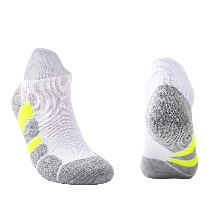 4 Pairs Mens Basketball Boat Socks Breathable Absorb Sweat Outdoor Sport Ankle Socks Compression Short Low Cut Sock Street Style