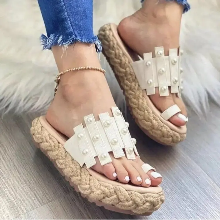

Fashion Flat Beaded Sandals Women Summer Shoes Elegant Ladies Rome Sandals Female Sandalias Thick Sole Slippers Large Size 35~43